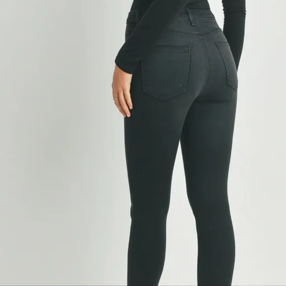 NWT Women's Just USA Washed Black High Rise Skinny Jeans