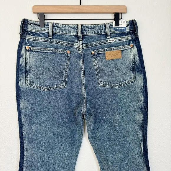 NWT Wrangler Westward 626 Bootcut Jeans Two Tone Side Stripe Size 31 x 30