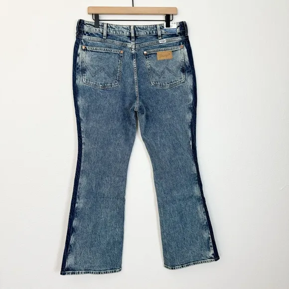 NWT Wrangler Westward 626 Bootcut Jeans Two Tone Side Stripe Size 31 x 30