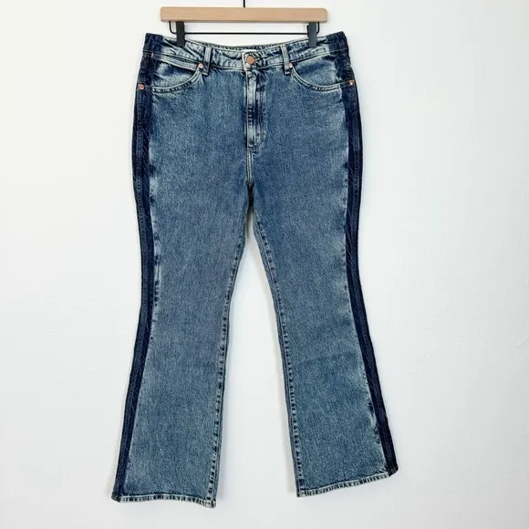 NWT Wrangler Westward 626 Bootcut Jeans Two Tone Side Stripe Size 31 x 30