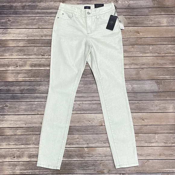 NYDJ Super Skinny Silver Luminescence Jeans NWT 2 Metallic Sparkly *faint stain*