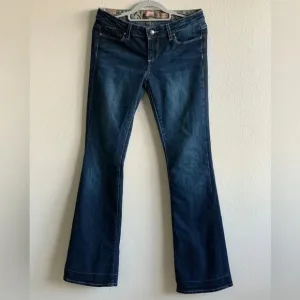 Paige Laurel Canyon low waist bootcut jeans, 28