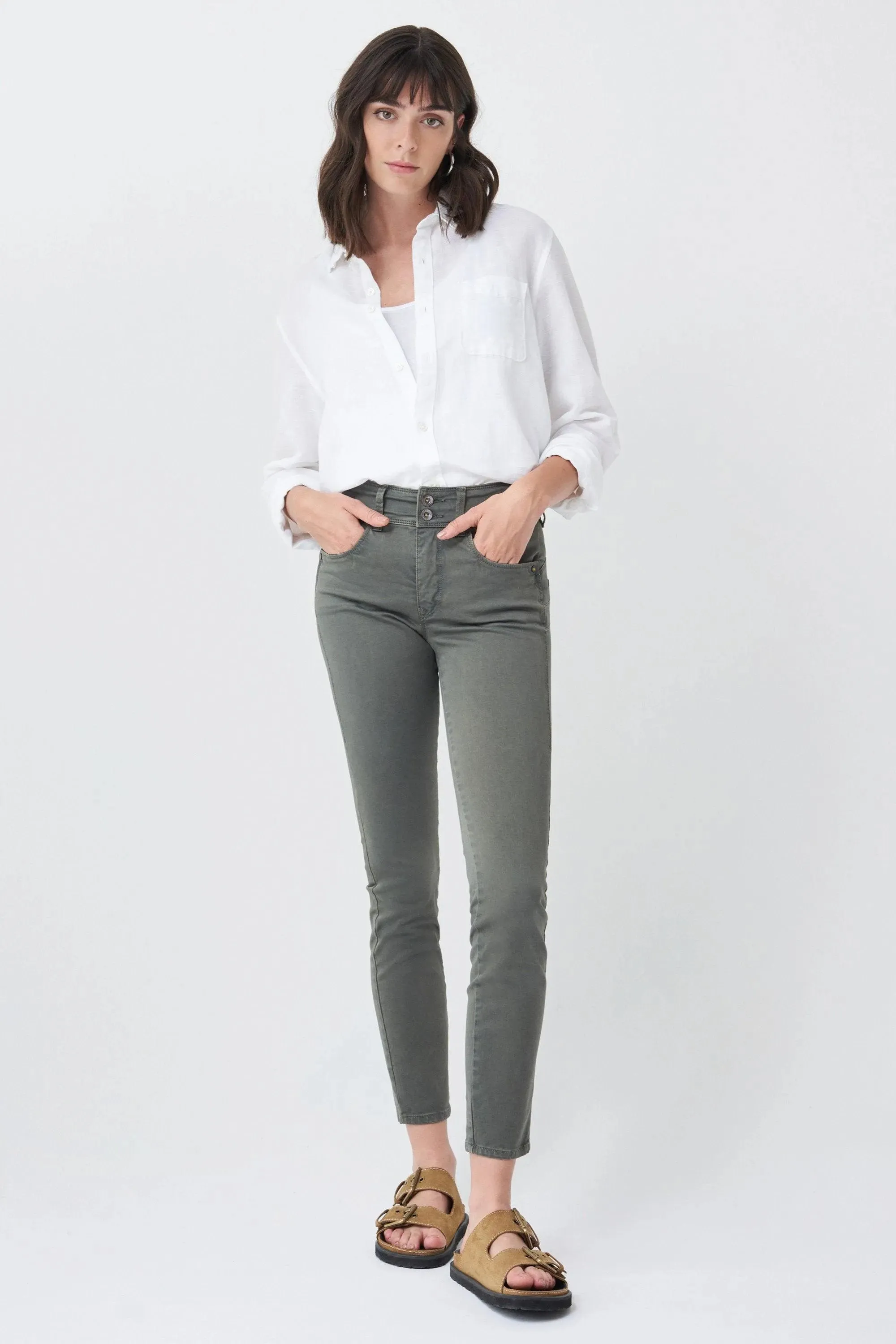 Pantalones Push In Secret Skinny Con Color