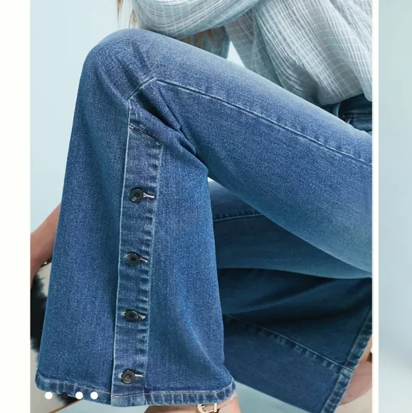 Pilcro Anthropologie High Rise Bootcut Button Hem Jeans sz25