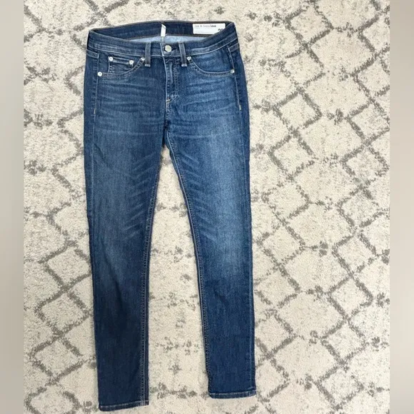 rag &amp; bone Capri Skinny Blue Jeans Women’s size 28​