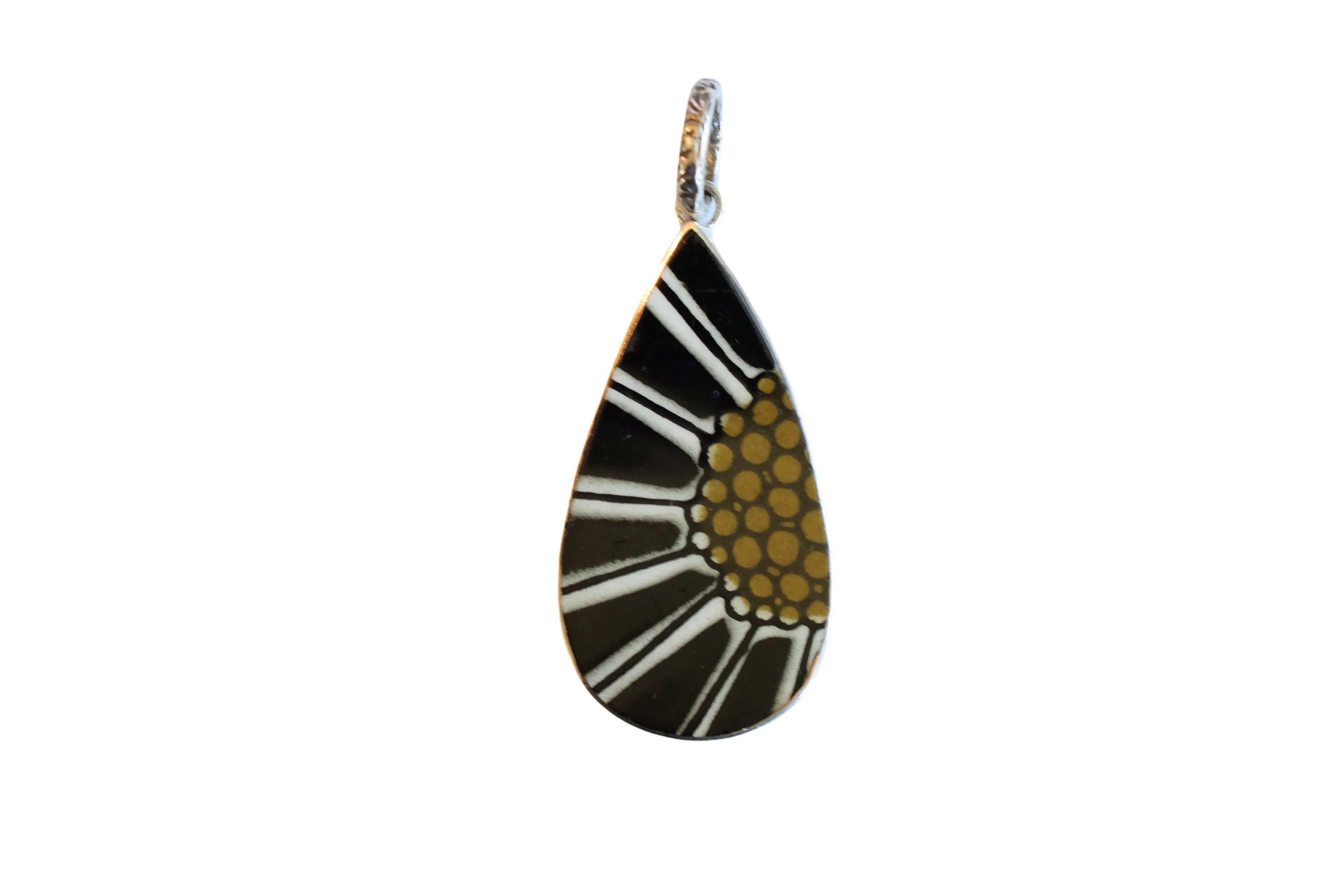 Retro Teardrop Pendant