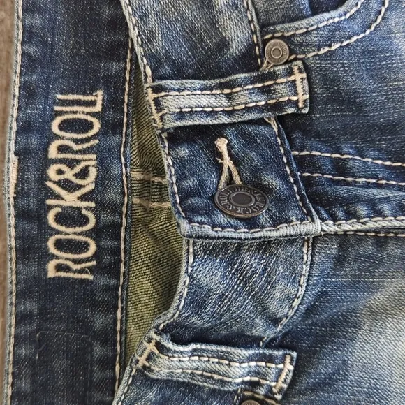 ROCK &amp; ROLL Cowgirl Mid Rise Bootcut denim rodeo western jeans sz26x34L like new