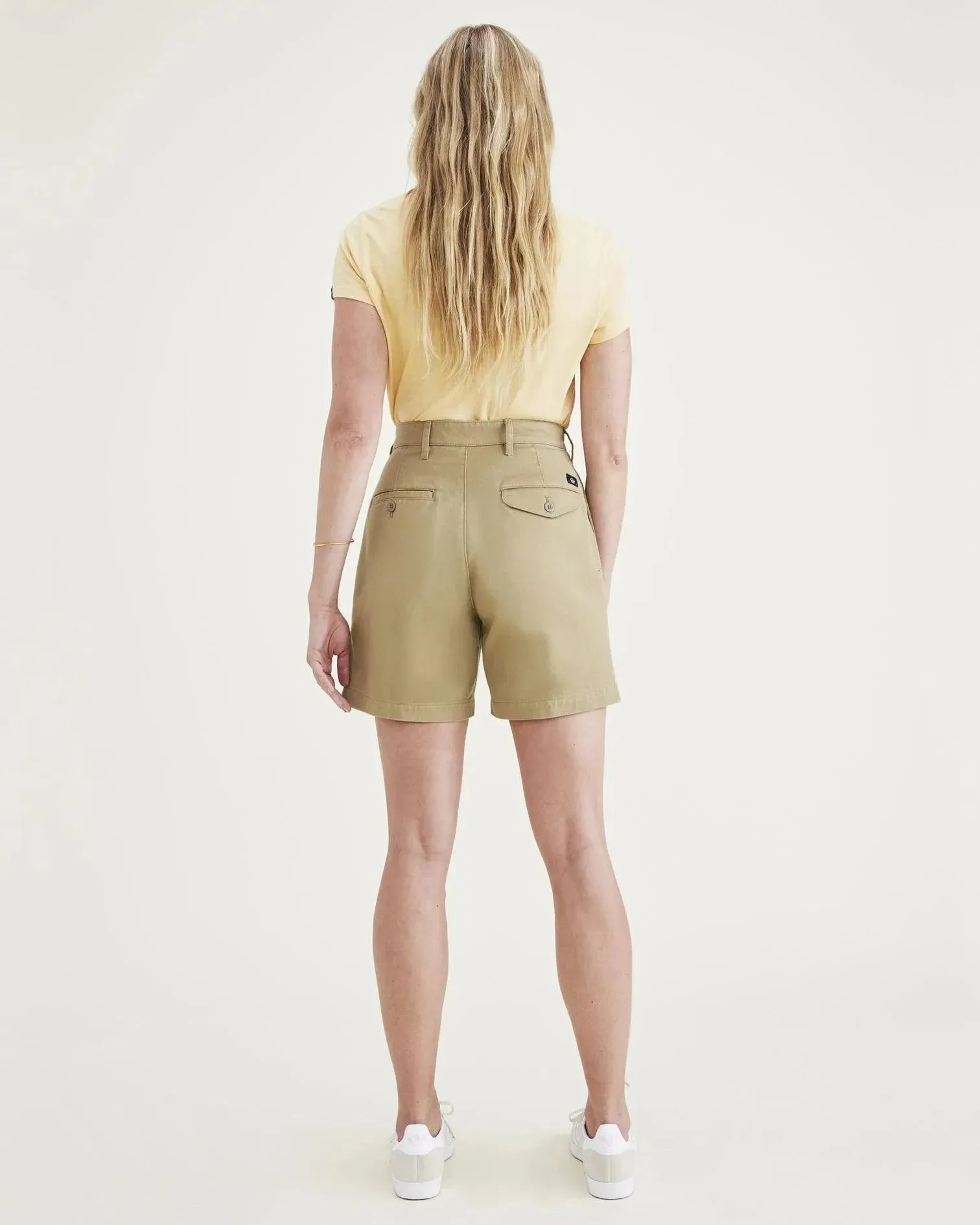 Shorts Dockers de Mujer Pleated Harvest Gold Beige