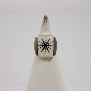 Size 5 Retro Starburst Ring
