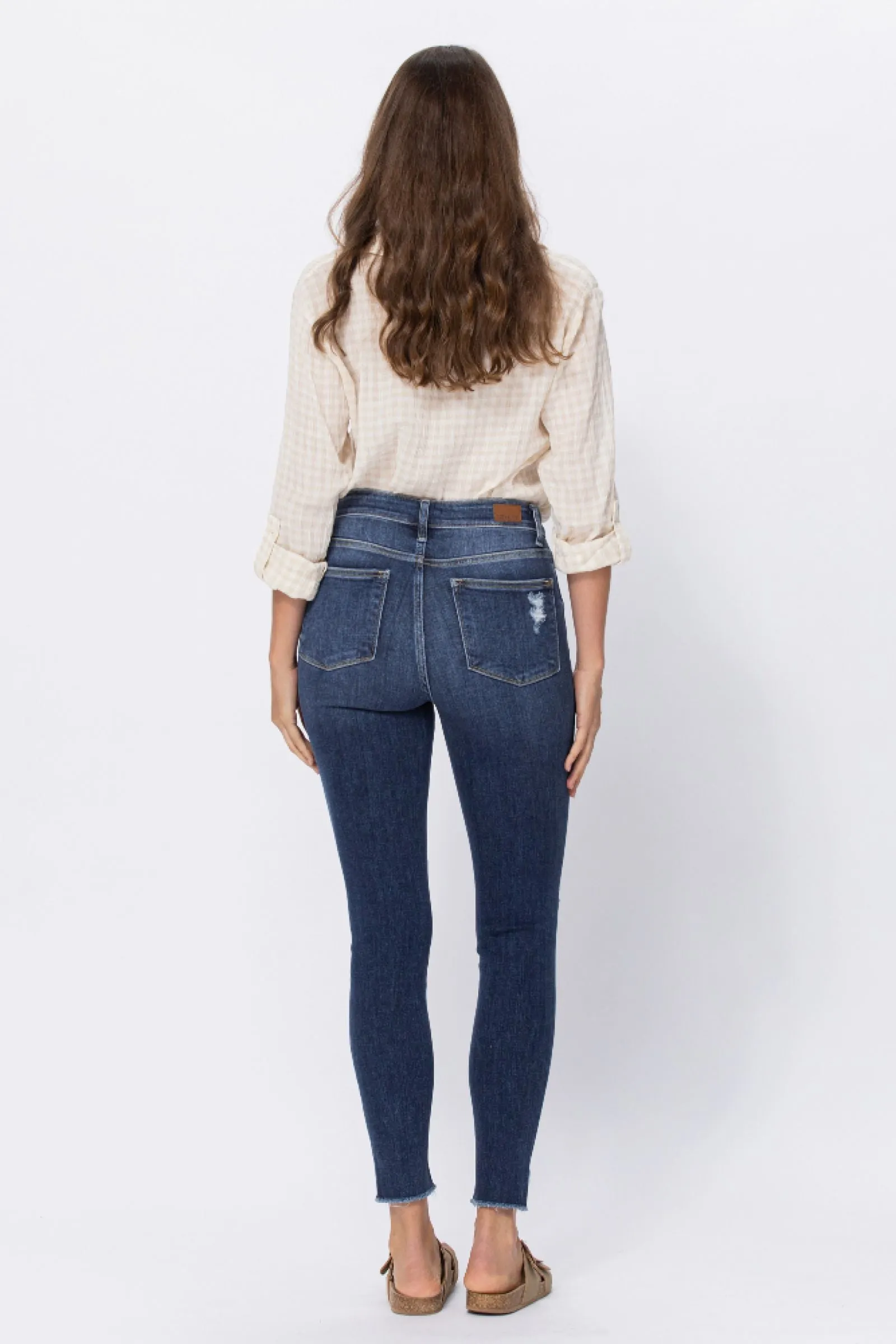 Slanted Fray Hem Skinny Jeans