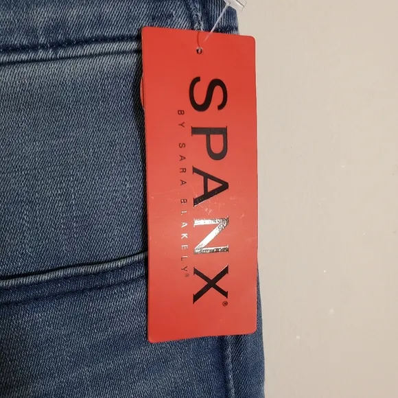 Spanx Jeans Signature Ankle Skinny Back Zip Denim Slimming Sexy NWT Size 29