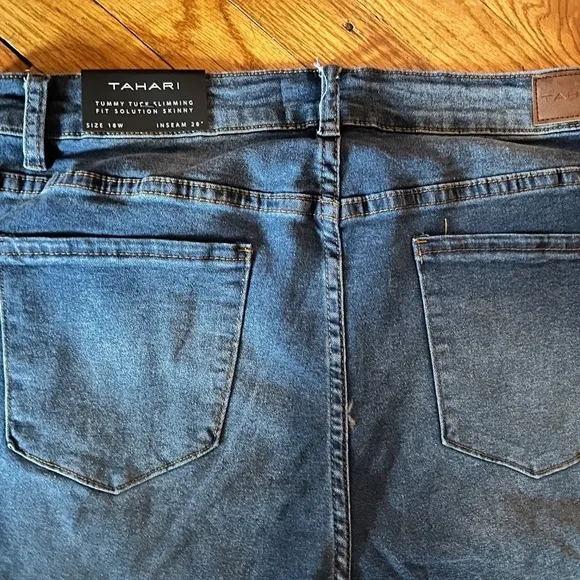 Tahari Chloe Fit Solution Plus Size Skinny Jeans