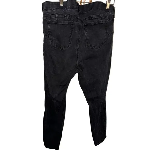TORRID bombshell skinny jeans DISTRESSED BLACK JEANS - SIZE 20R