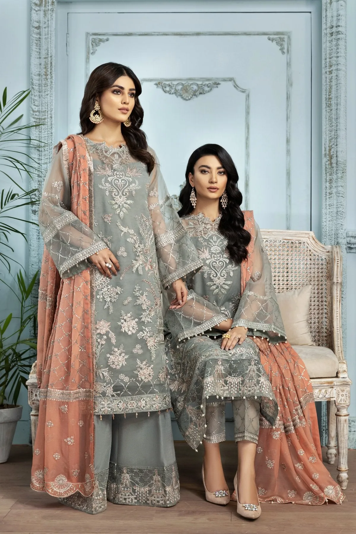 Traditional Dress Pakistani in Light Grey Shade #PF291