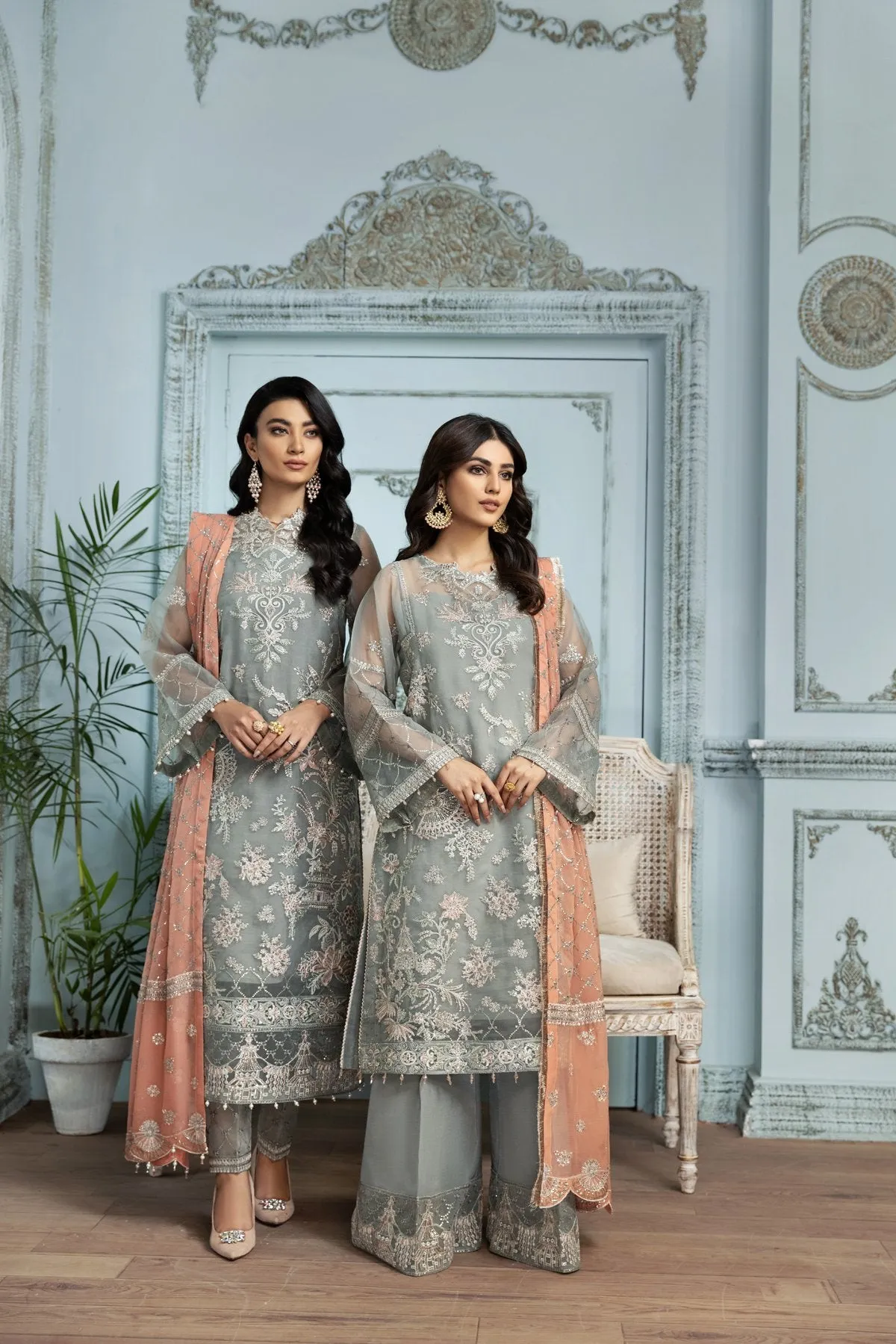 Traditional Dress Pakistani in Light Grey Shade #PF291