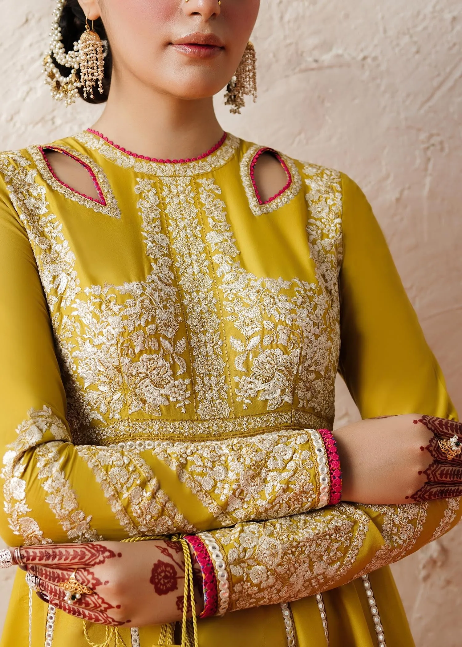 Traditional Pishwas Dupatta Pakistani Wedding Dress