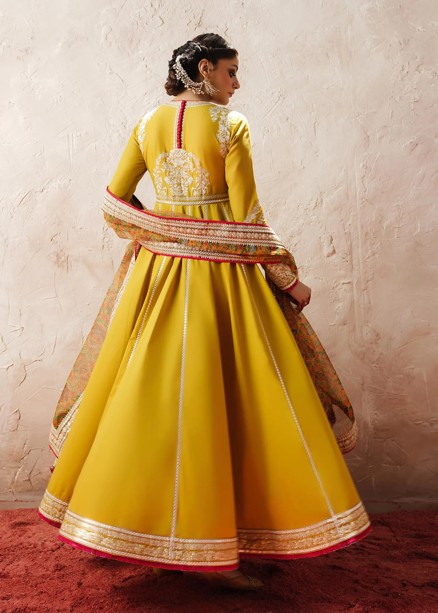Traditional Pishwas Dupatta Pakistani Wedding Dress