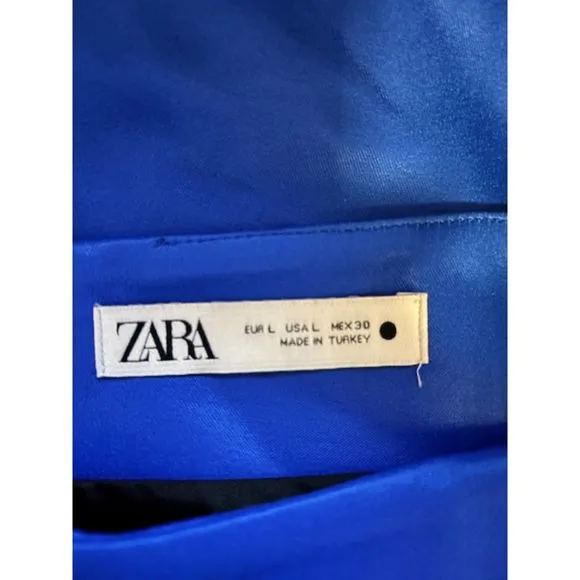 ZARA 2021 LIMITED EDITION &quot;BLUE&quot; PLEATED BERMUDA SHORTS SIZE L